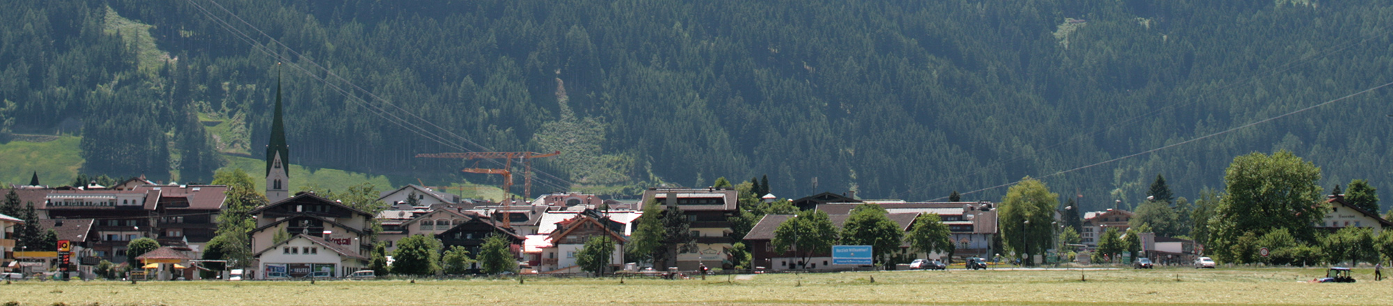 Taleinwärts gerichteter Blick auf Mayrhofen © Hotel Garni Glück auf